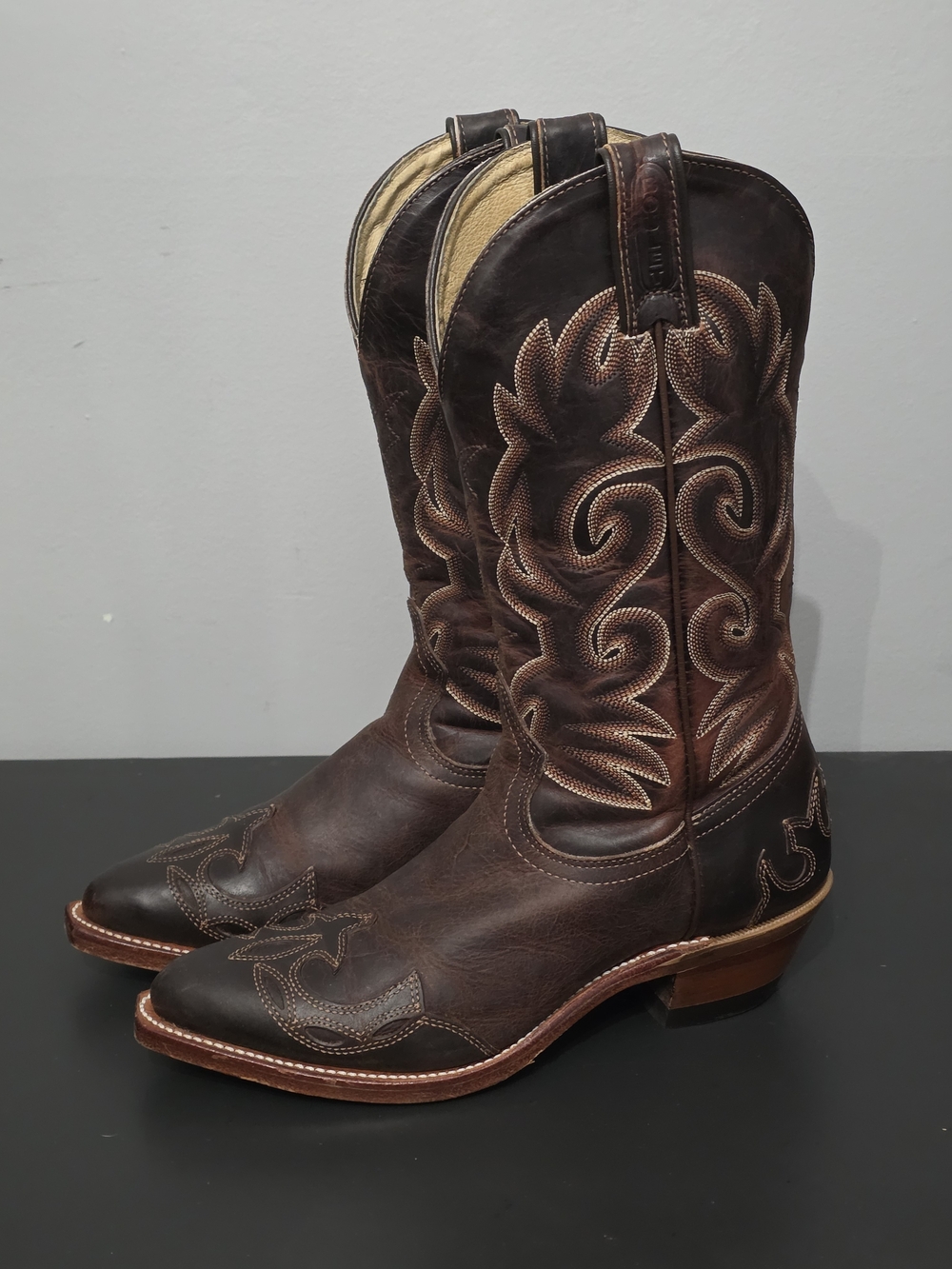 Classic Boulet Brown Embroidered Western Cowboy Boots -